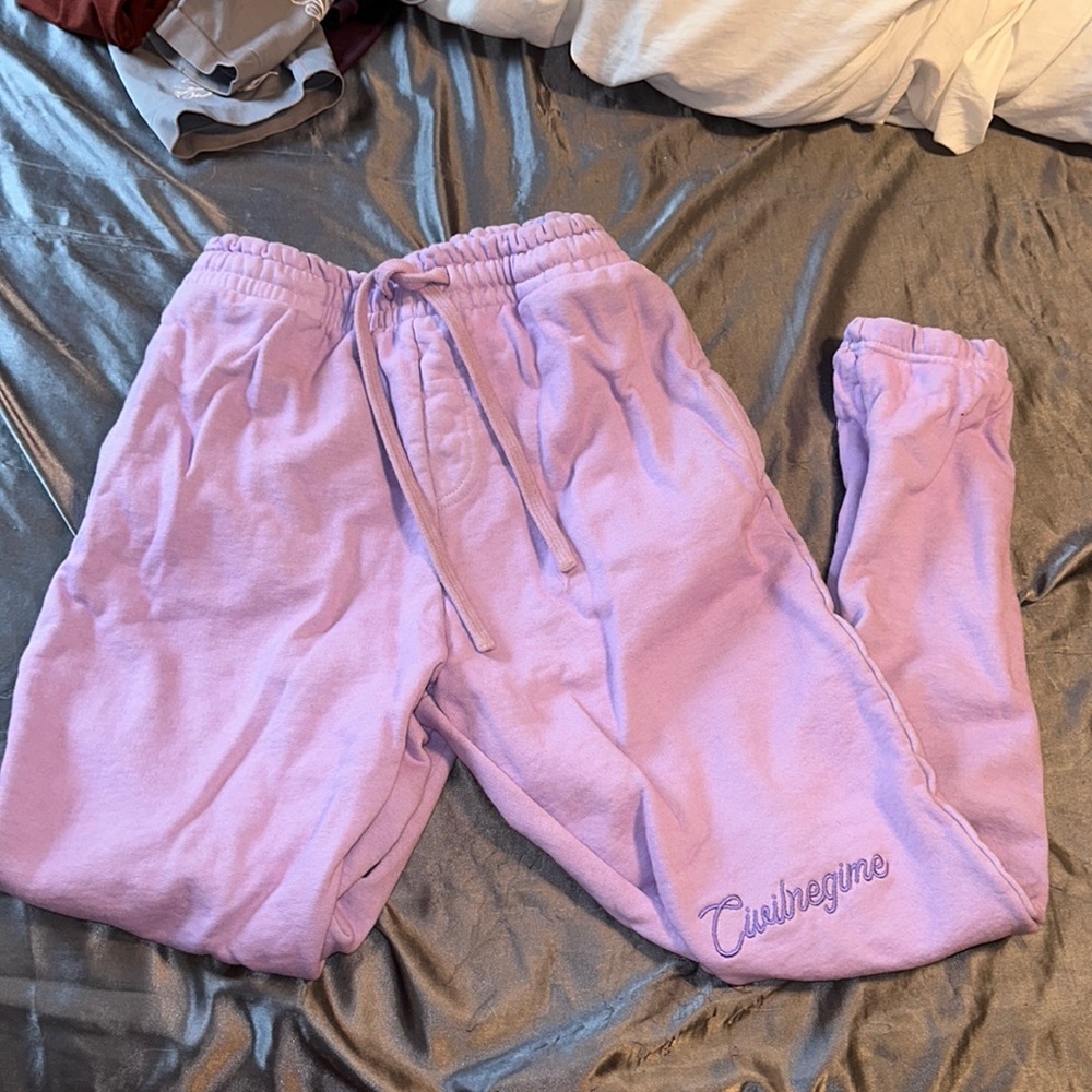 Classic script v2 all day joggers in lavender